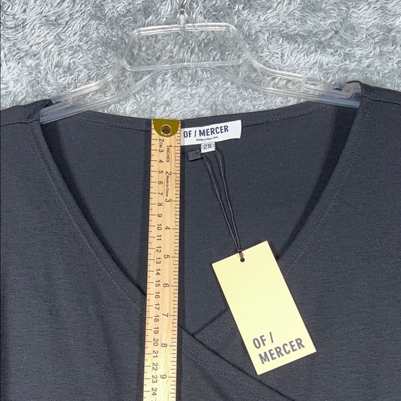 Elegant Black Long Sleeve Wrap Dress - Picture 8 of 10